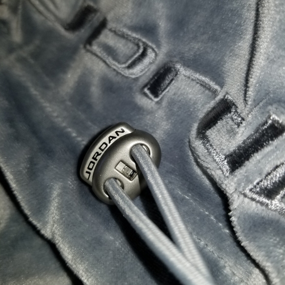 Nike Air Jordan 17 COOL GRAY Velour Sweatshirt and Pants - Picture 14 of 16